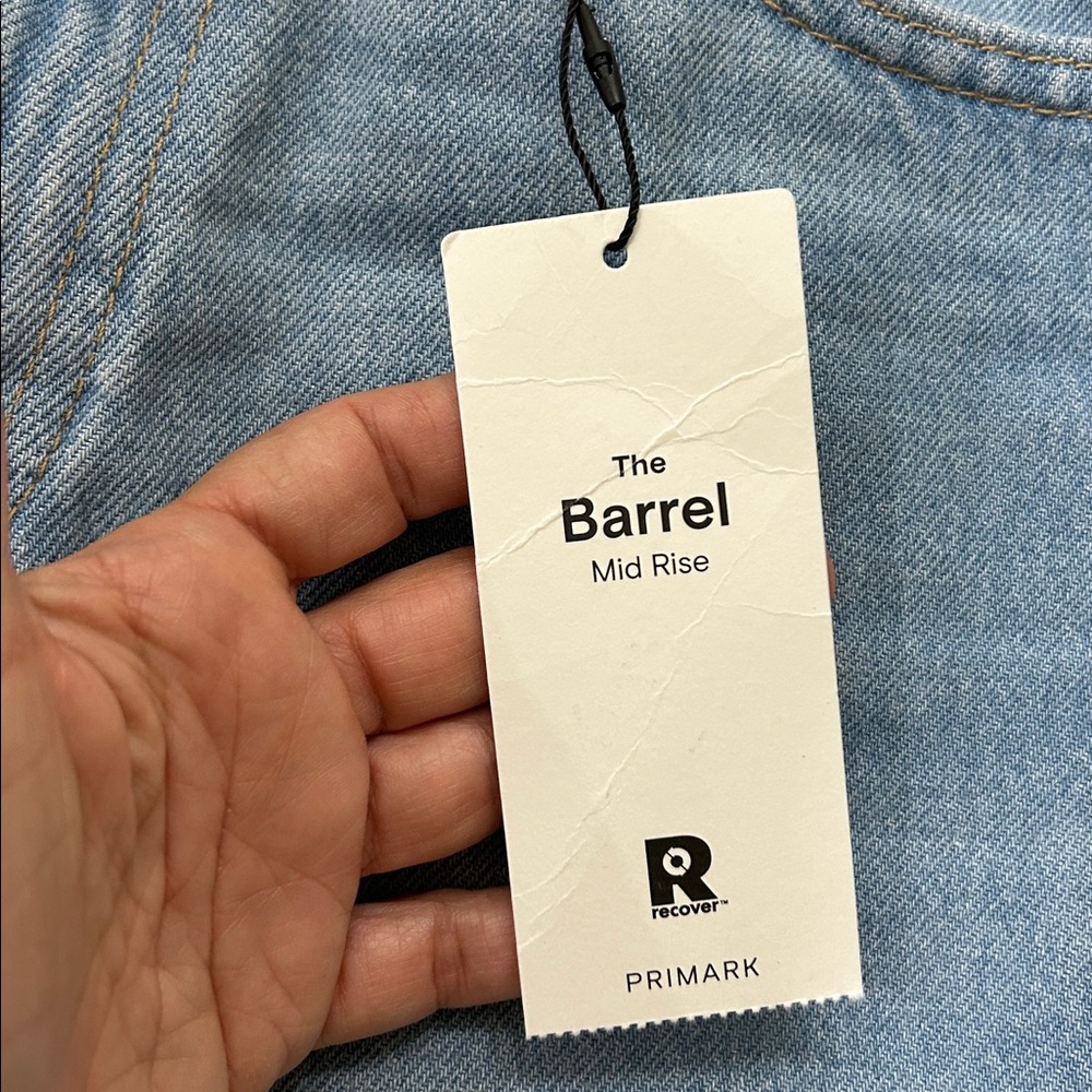 NWT - PRIMARK 100% cotton The Barrel Mid-Rise Jeans - Picture 3 of 10